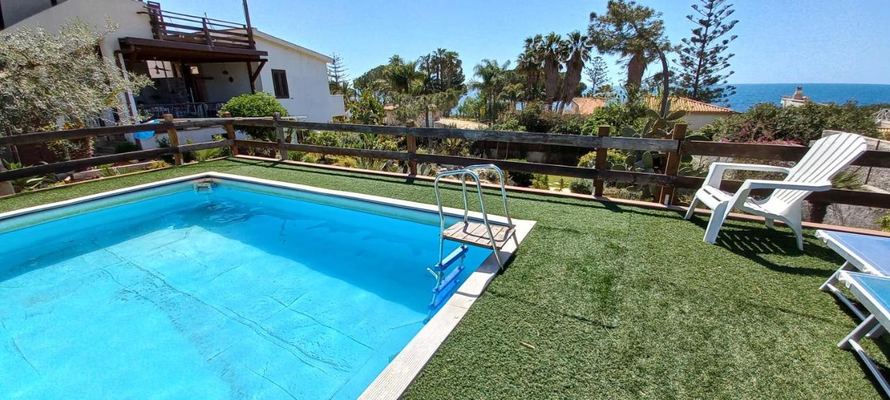 A Due Passi Dal Mare Con Piscina Villa Фонтане Бианче Екстериор снимка