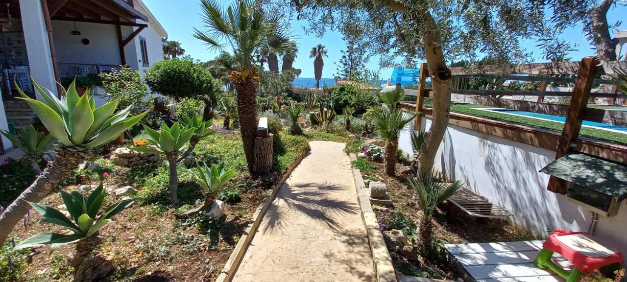 A Due Passi Dal Mare Con Piscina Villa Фонтане Бианче Екстериор снимка