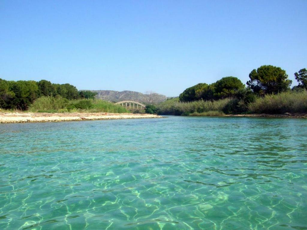 A Due Passi Dal Mare Con Piscina Villa Фонтане Бианче Екстериор снимка